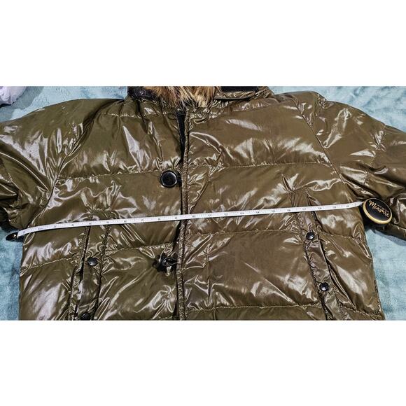 Moncler Down Hooded Jacket with Genuine Fur Olive Green - Picture 11 of 16